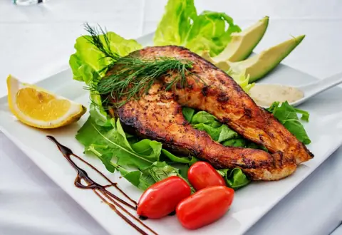 Losing weight after 50, protect muscle and bones